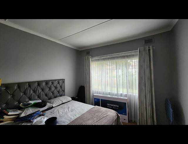 5 BEDROOM FREESTANDING FOR SALE IN ALLANDALE